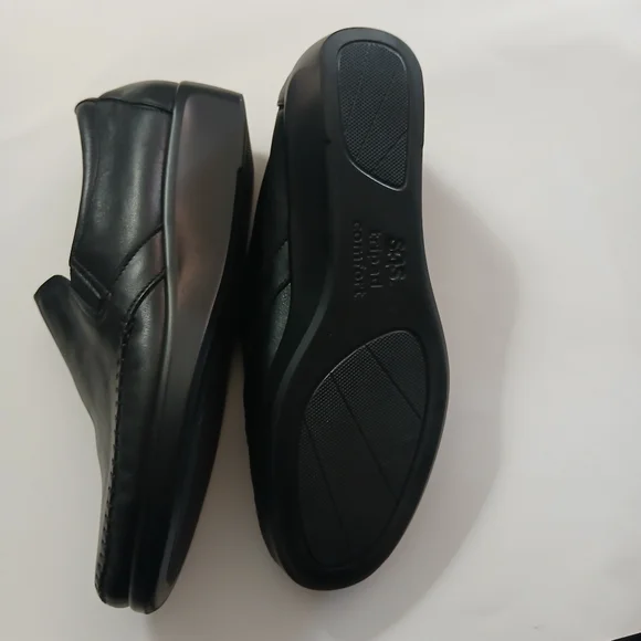 SAS Black Leather Comfort Loafers Women. - Picture 11 of 16